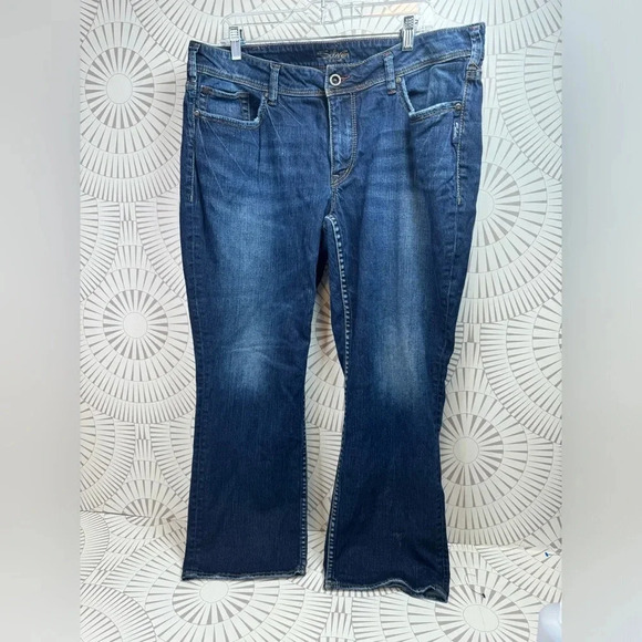 Silver Jeans Women’s Aiko Flood‎ Size 18 Dark Wash No distressing - Picture 1 of 6